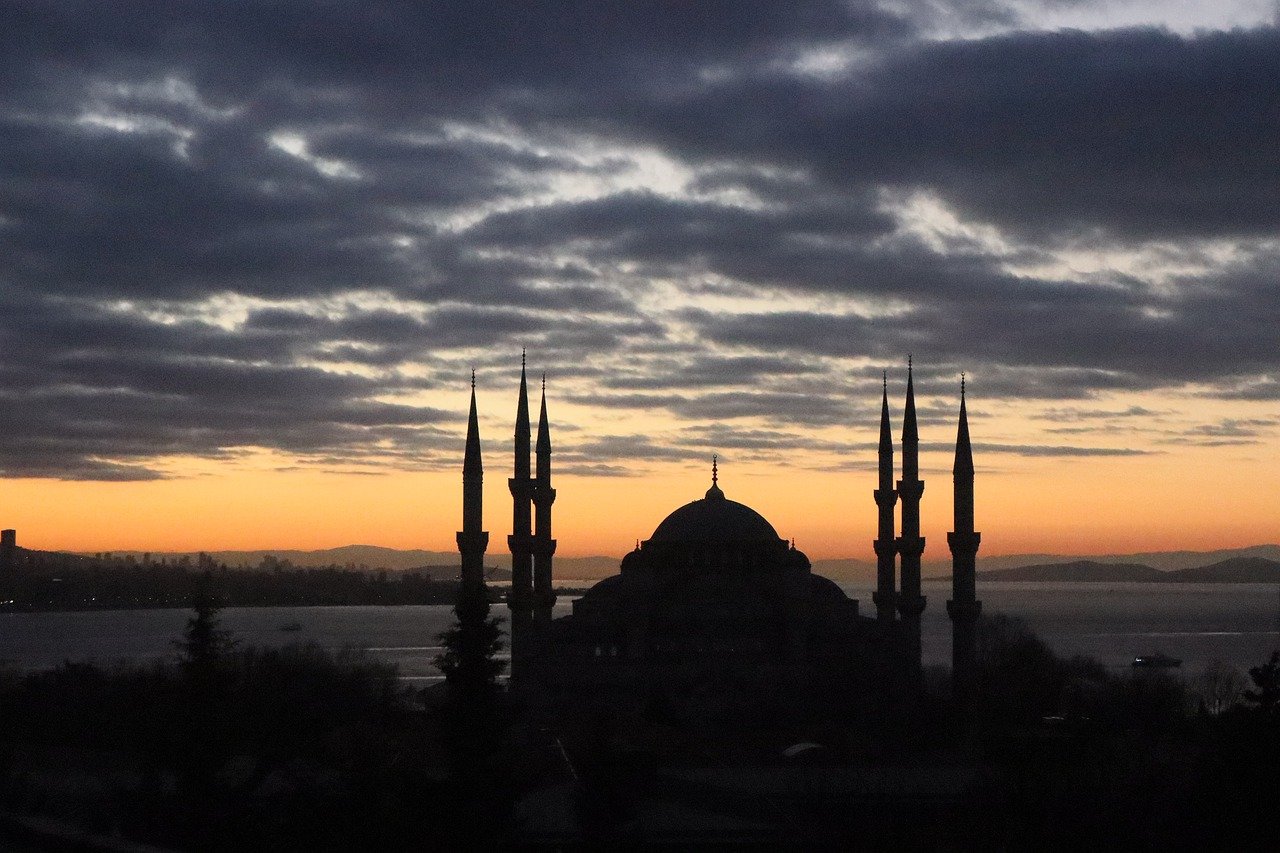 5 Days Exploring Istanbul's Famous Landmarks