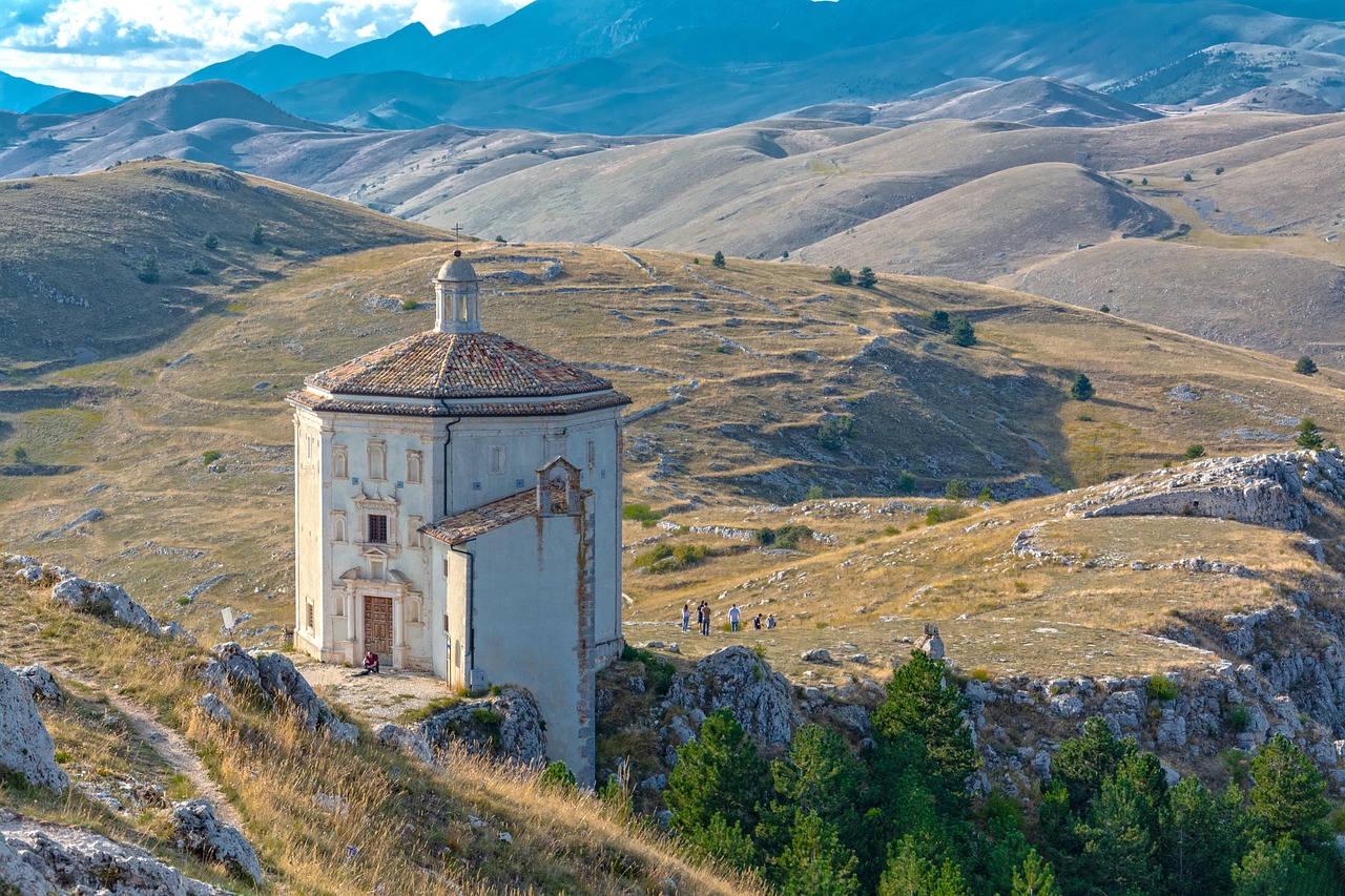 Mystical Mountains and Culinary Delights in Calascio