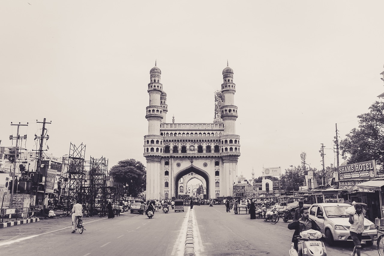 Hyderabad's Charminar, Golconda Fort & Tech Park Adventure