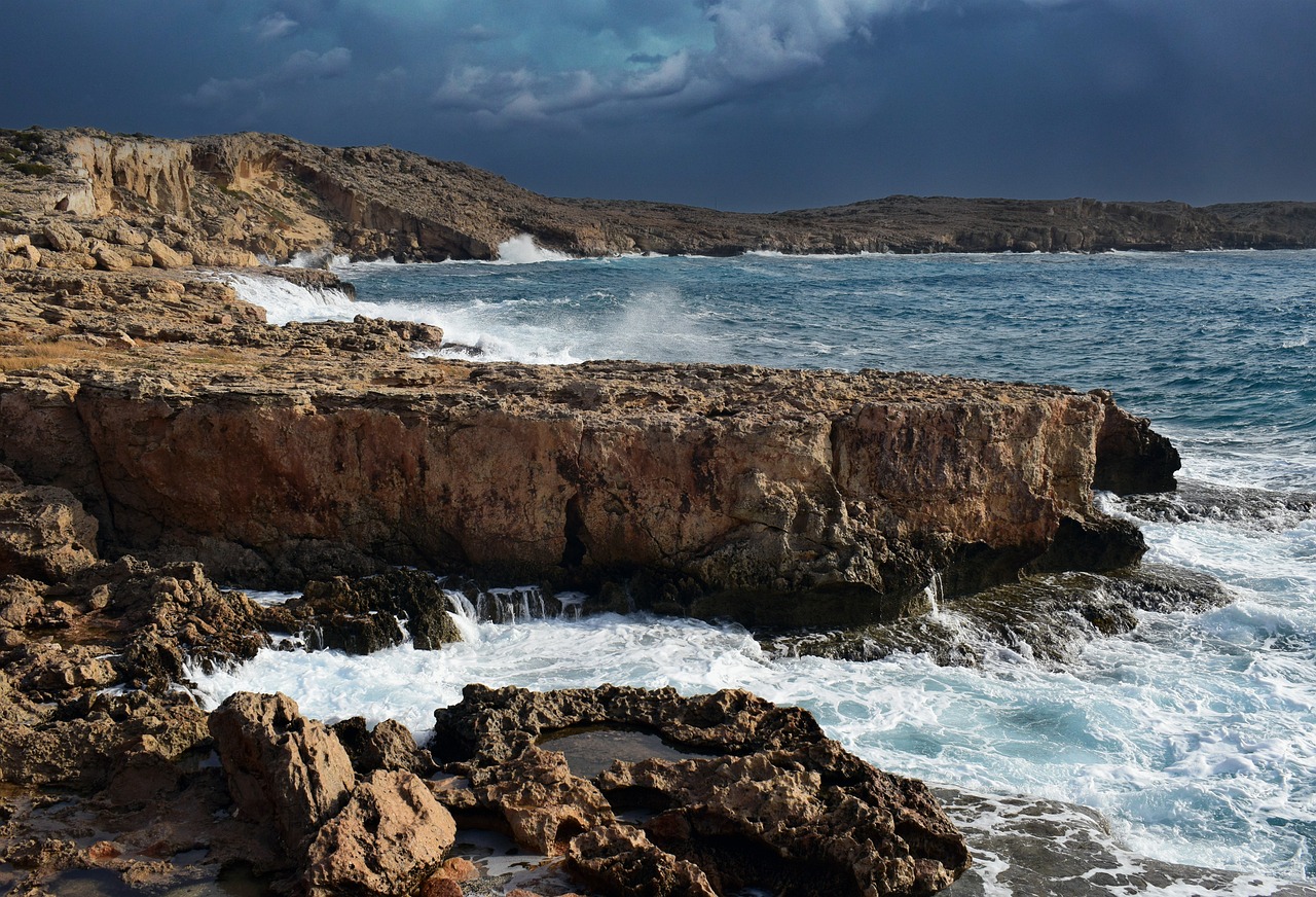 5 Dias Descobrindo as Belezas Naturais e Praias de Chipre