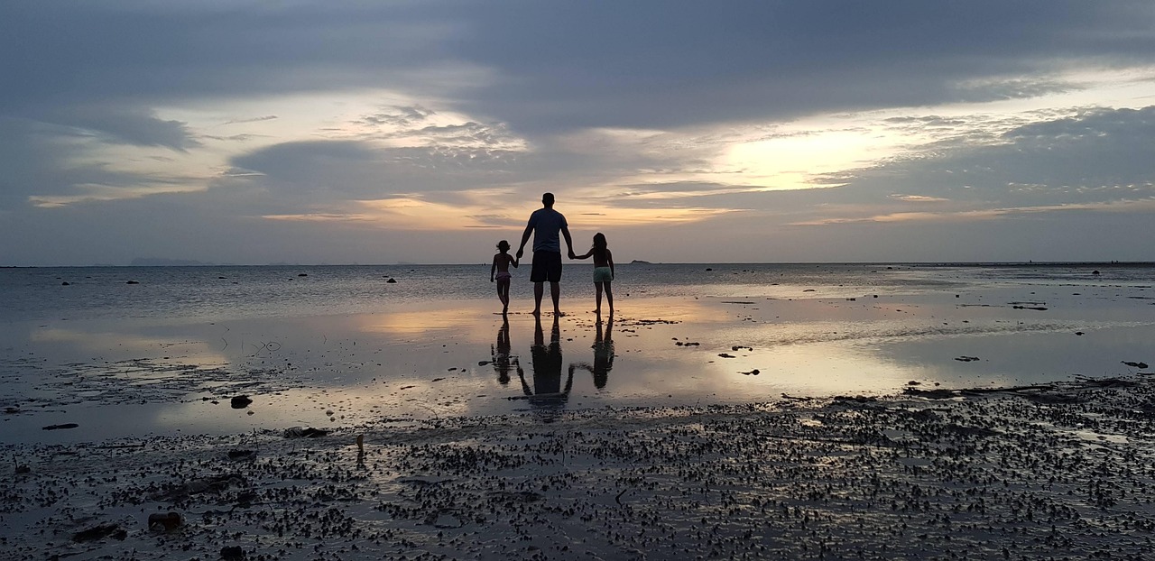 Beach Bliss and Full Moon Magic in Ko Pha Ngan