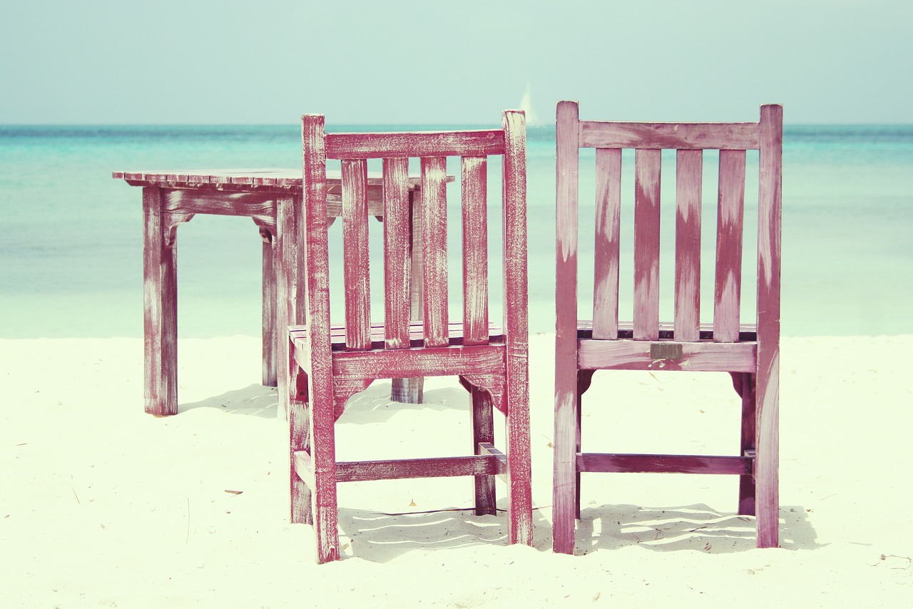 Beach Day and Sunset Dining in Noord