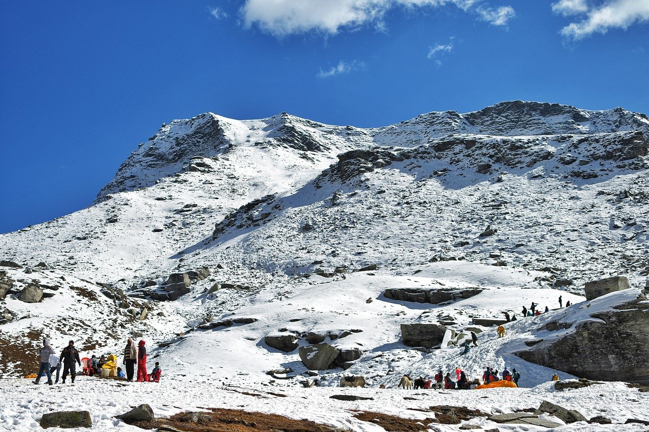 4 Days of Sightseeing in Rohtang