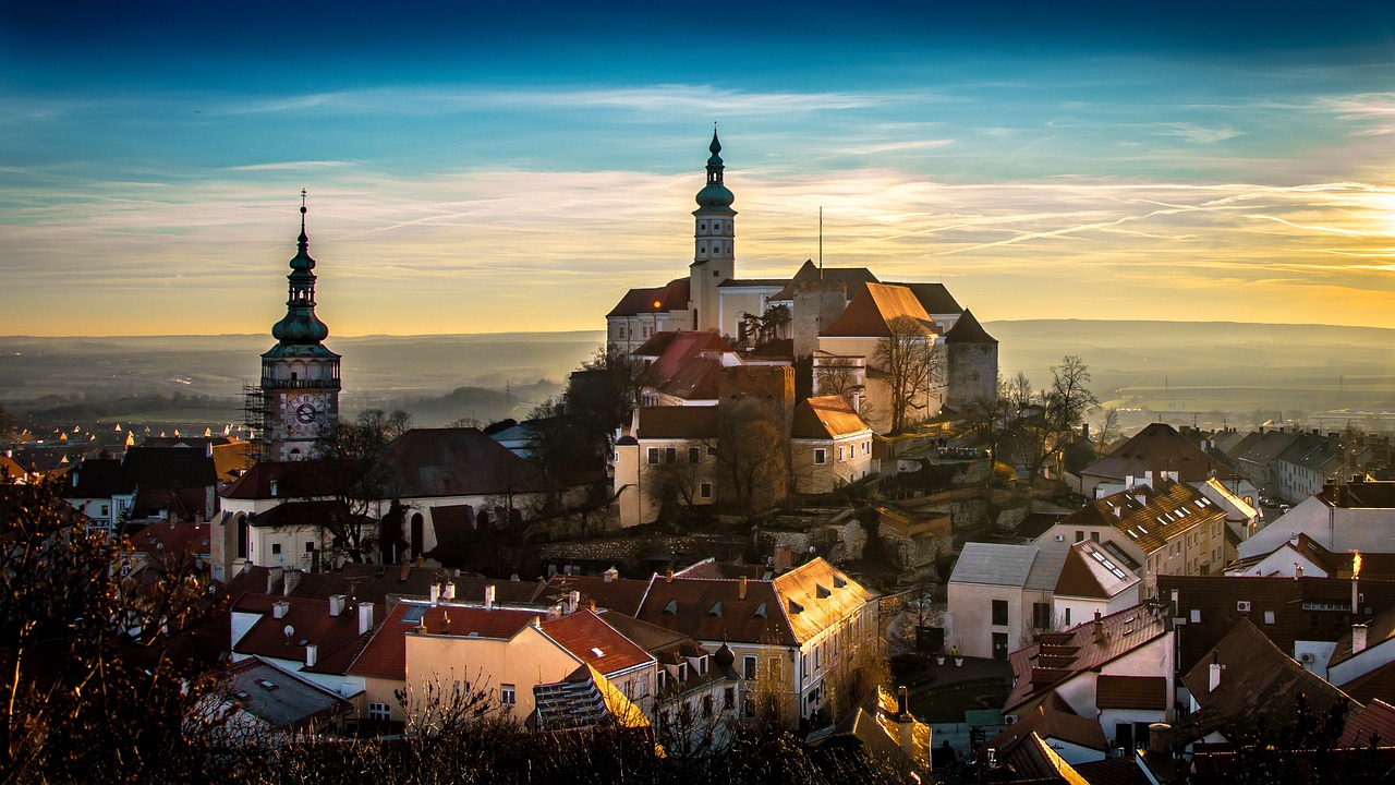 7 Days of Historical and Festive Czech Republic
