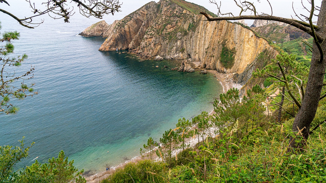 3-Day Escape to Playa de Silencio