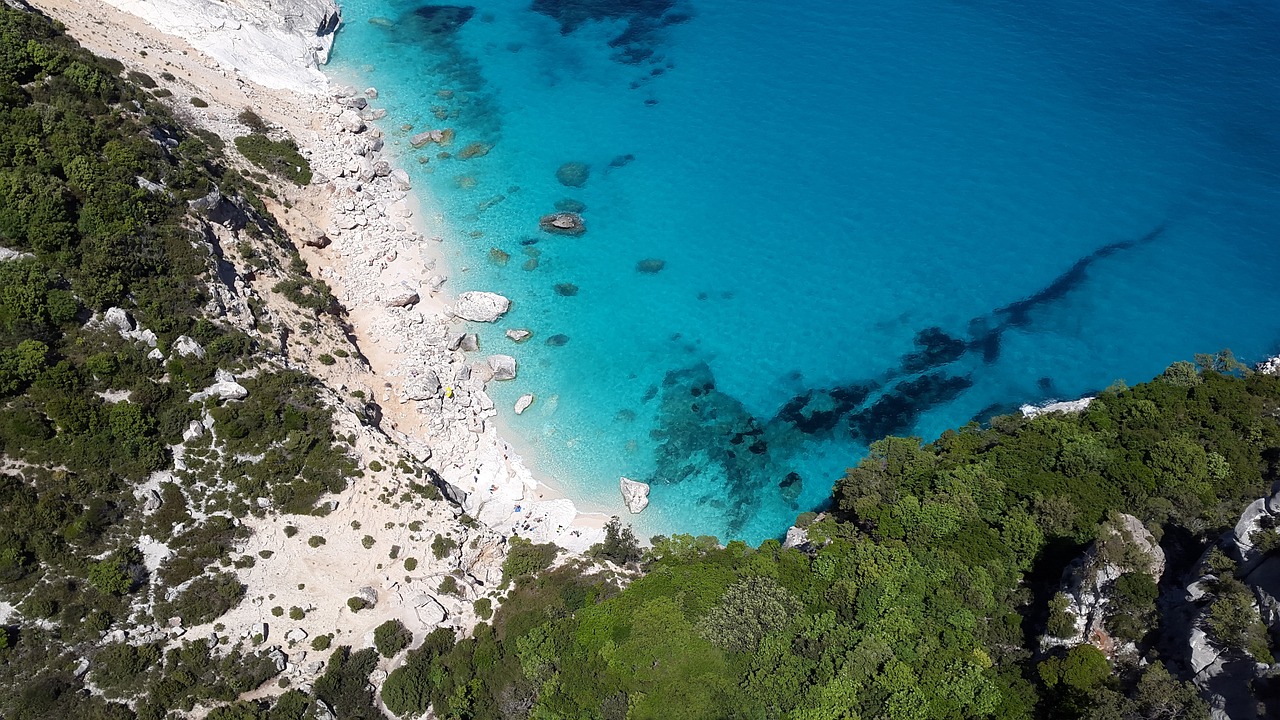 7 Days of Fishing, Beaches, and Culture in Sardinia