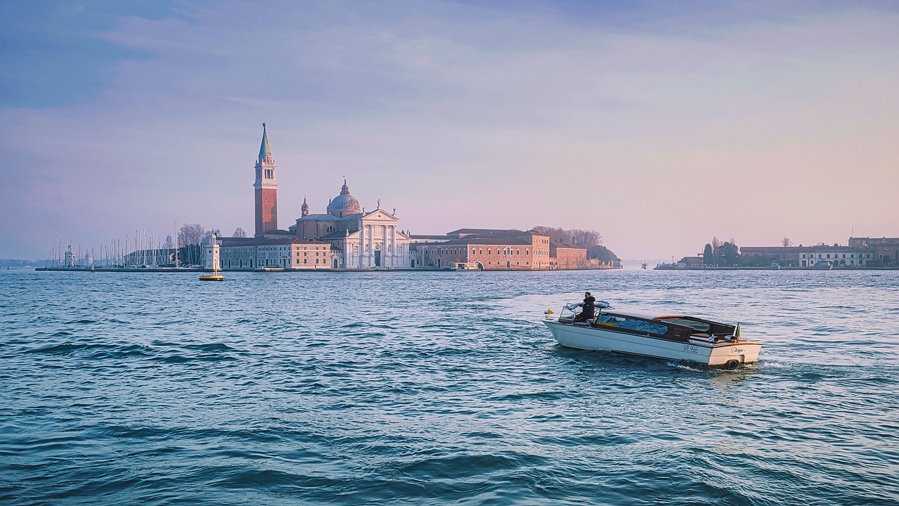 7-Day Italian Adventure from Venice to Rome