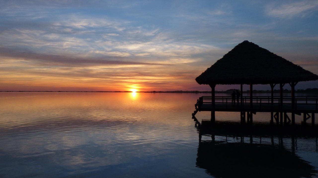 5 Days Exploring Copacabana Paradise Uyuni