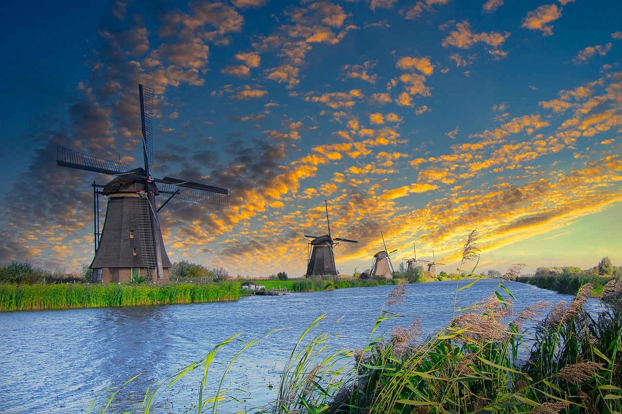 5-Day Family Adventure in Kinderdijk