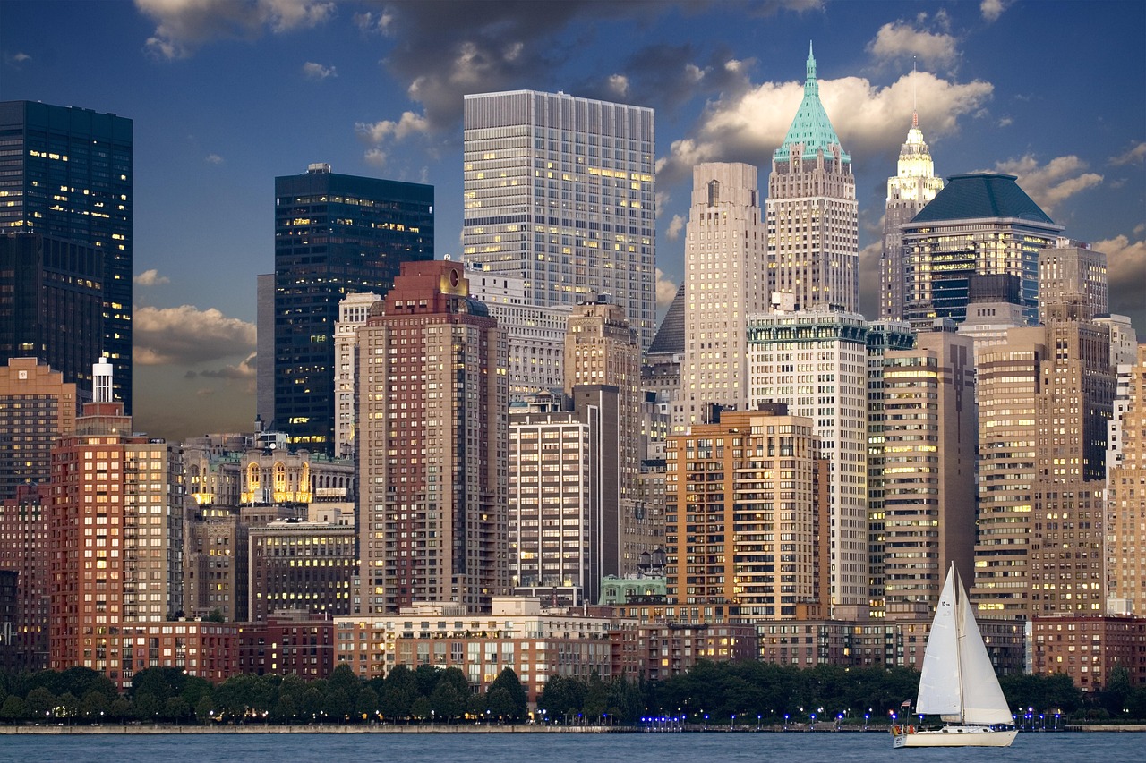 Pulse VoC corpus. Romantic US Getaways for Couples - ""Also I would be working and would carry a lap...