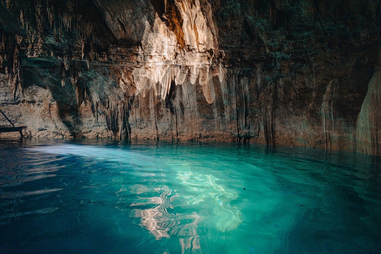 Ask Layla: tell me the best month to visit Mexico for fewer crowds and lower prices  When should I g...
