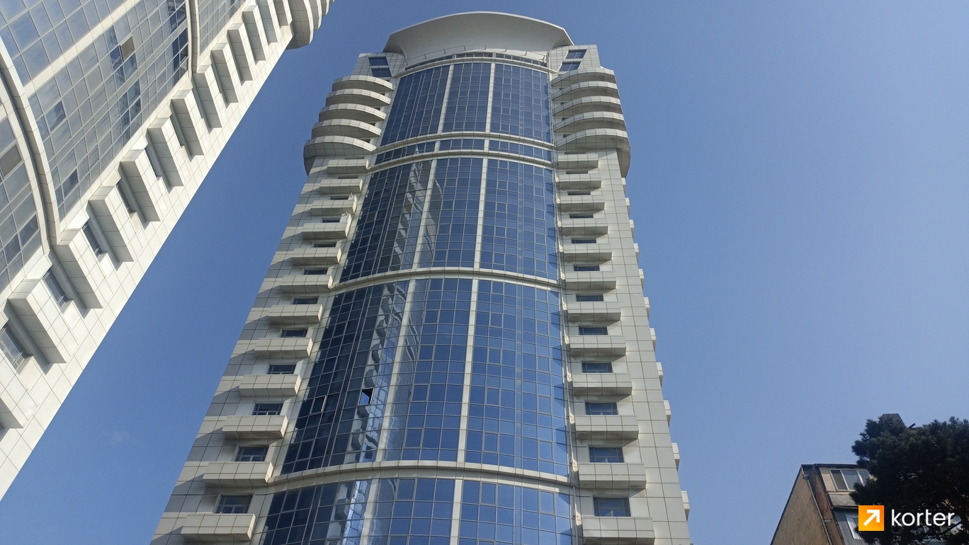 Tikinti gidişatı Grand Park Plaza - Rakurs 2, июль 2022