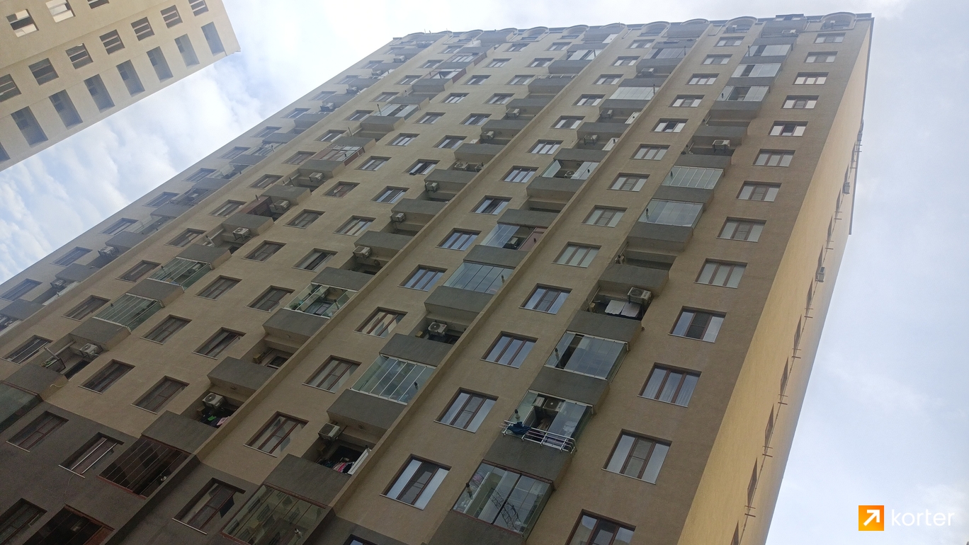 Tikinti gidişatı Qarayev Apartments - Rakurs 6, İyul 2022