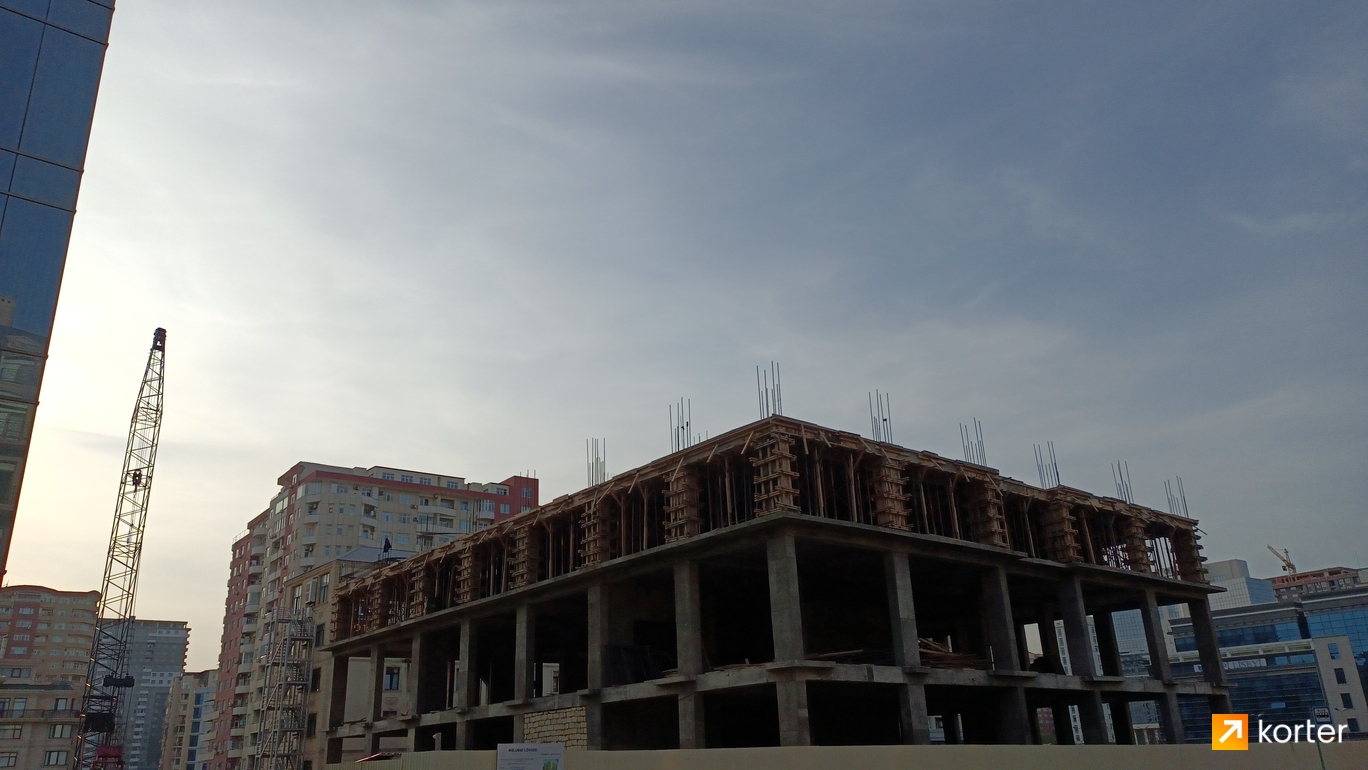 Ход строительства Məkan-İnşaat - Ракурс 1, март 2023