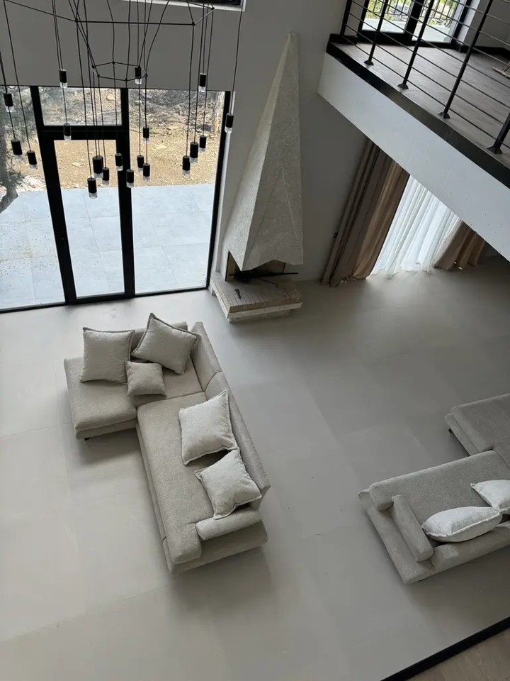 12-Room House For Rent In Tbilisi, Kaklebi 1st Dead End view 1