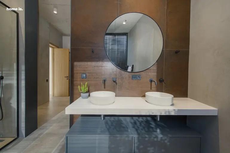 6-Room House For Rent In Tbilisi, Dideba St view 12