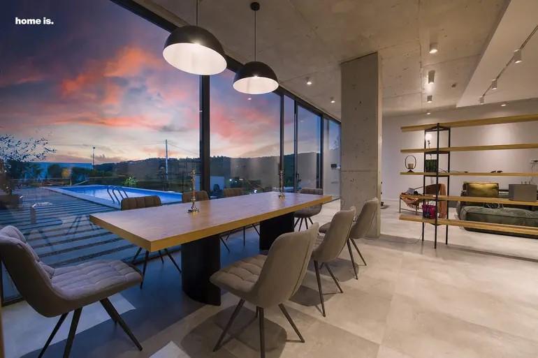 6-Room House For Rent In Tbilisi, Dideba St view 2