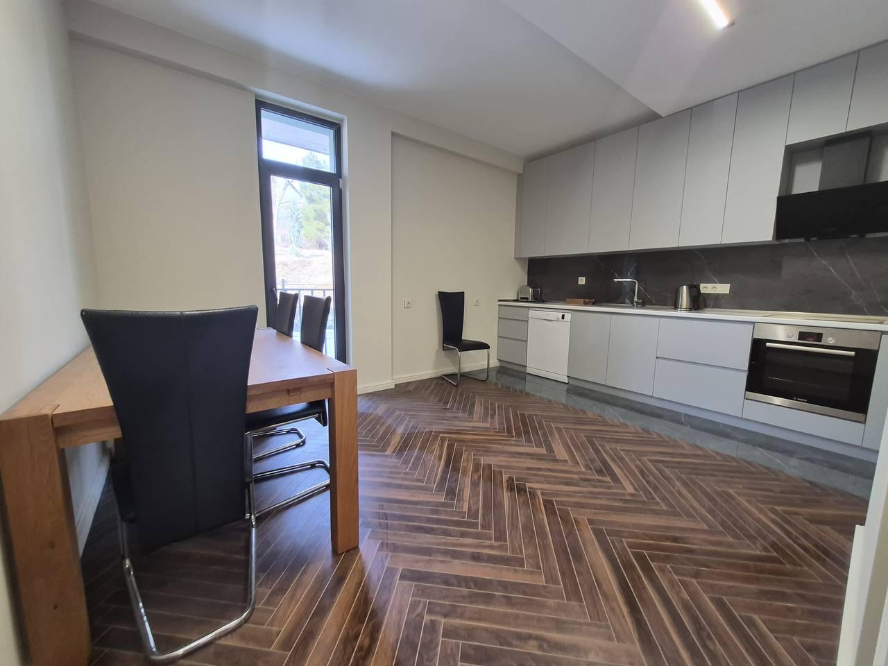 3-Room Apartment For Rent In Tsavkisi, Mtatsminda Hills view 10