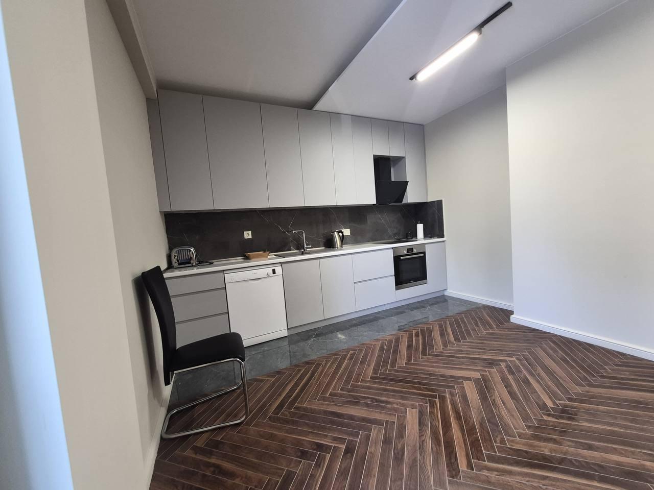 3-Room Apartment For Rent In Tsavkisi, Mtatsminda Hills view 11