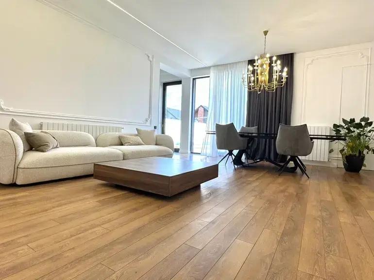 8-Room House For Rent In Tbilisi, Baron De Baye St view 2