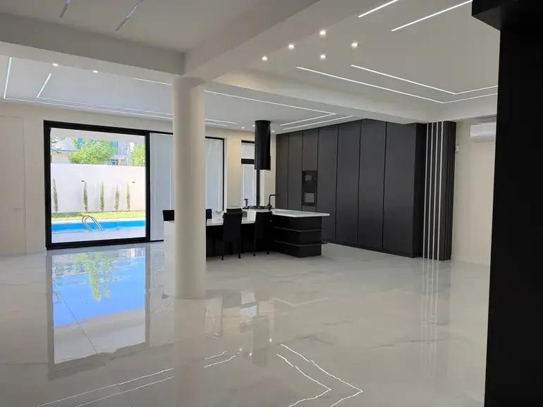 5-Room House For Rent In Tbilisi, Nino Abashidze-Orbeliani St view 3