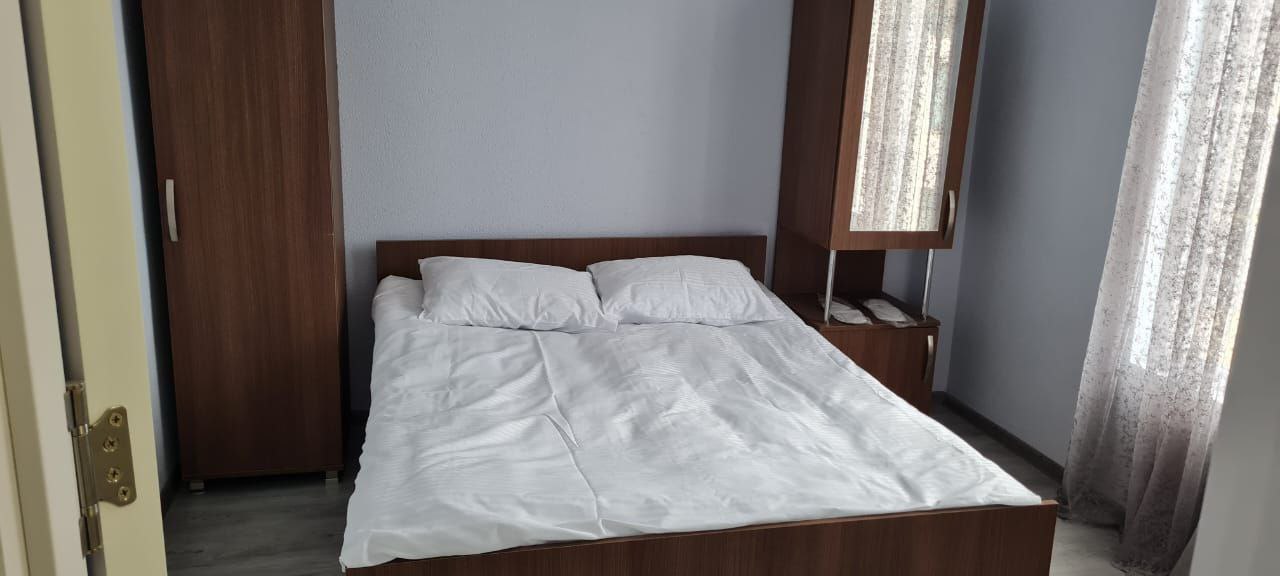 2-Room Apartment For Rent In Batumi, Markoz Achareli St, 20a view 6