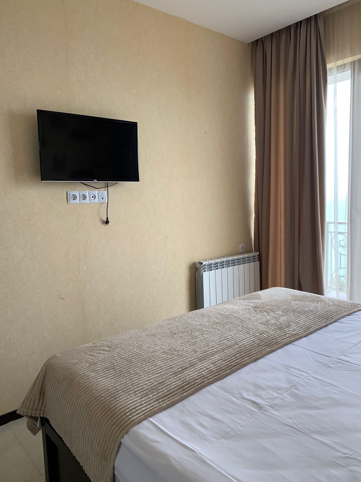 12-Room House In Batumi, Alexander Pushkin St, 600 M², Is Available For Daily Rent For 400 ₾ view 11
