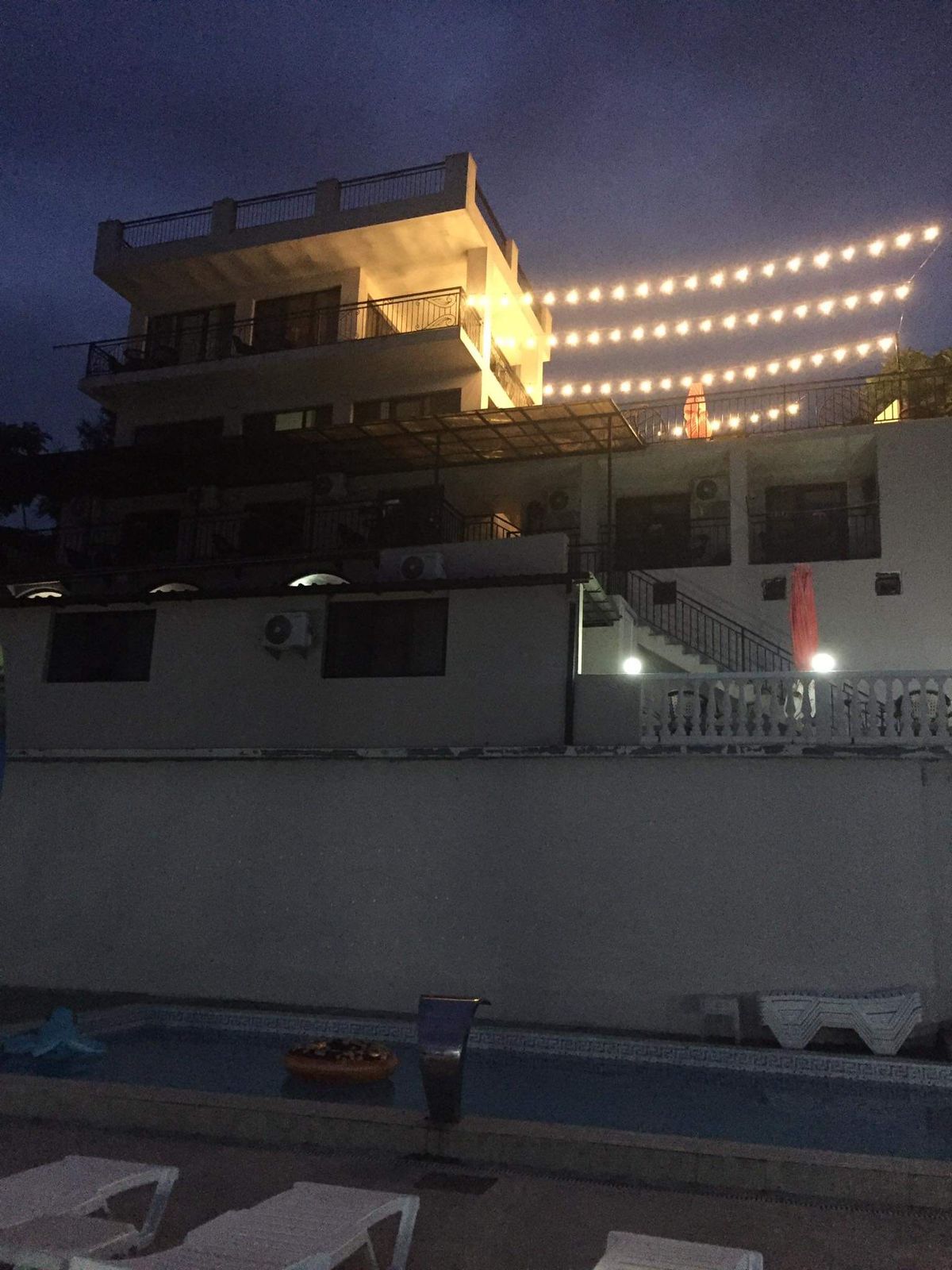 12-Room House In Batumi, Alexander Pushkin St, 600 M², Is Available For Daily Rent For 400 ₾ view 15