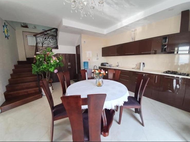 12-Room House In Batumi, Alexander Pushkin St, 600 M², Is Available For Daily Rent For 400 ₾ view 25