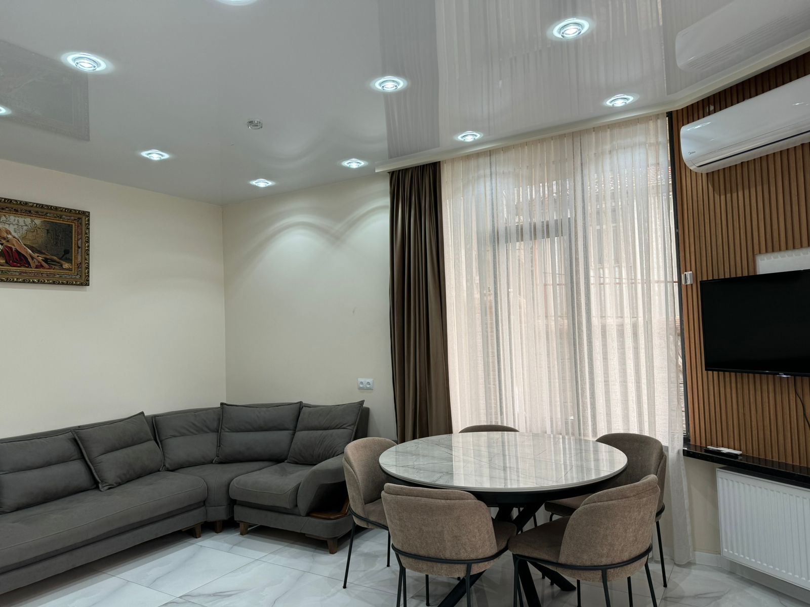 5-Room House For Sale In Batumi, Ioseb Noneshvili St view 4