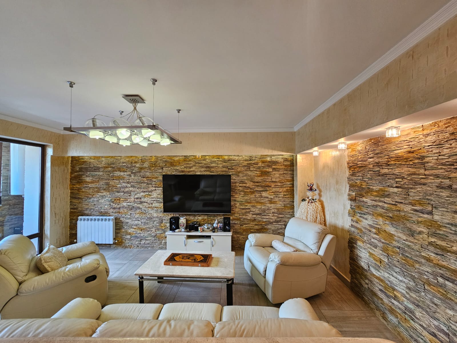 3-Room Apartment For Sale In Batumi, Ilia Chavchavadze St view 3