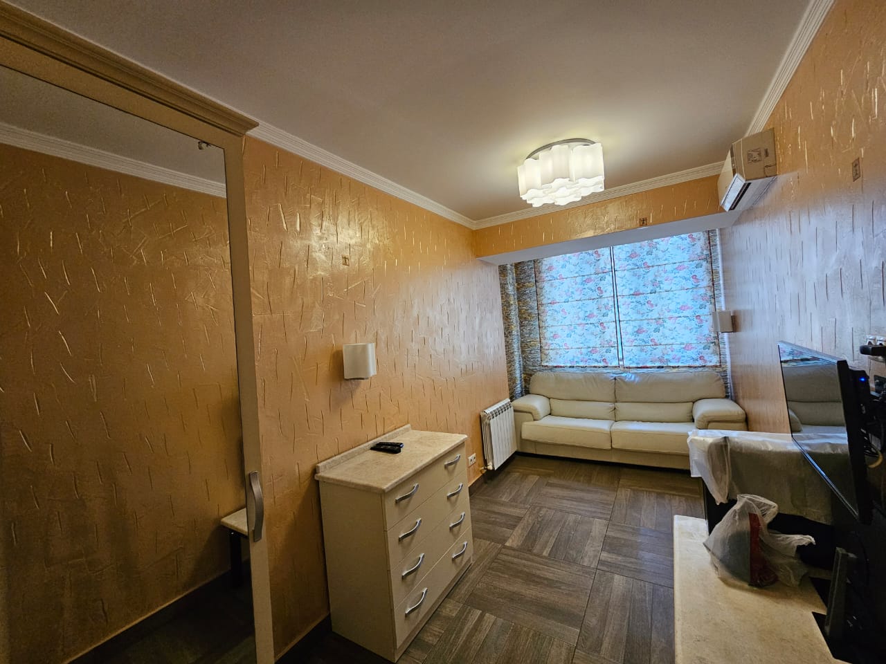3-Room Apartment For Sale In Batumi, Ilia Chavchavadze St view 5