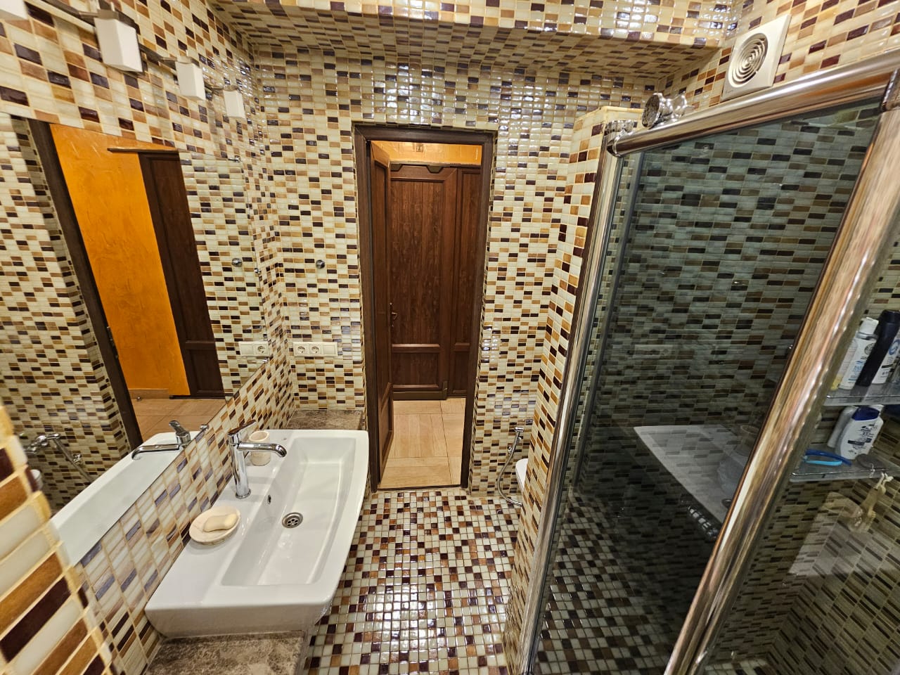 3-Room Apartment For Sale In Batumi, Ilia Chavchavadze St view 12