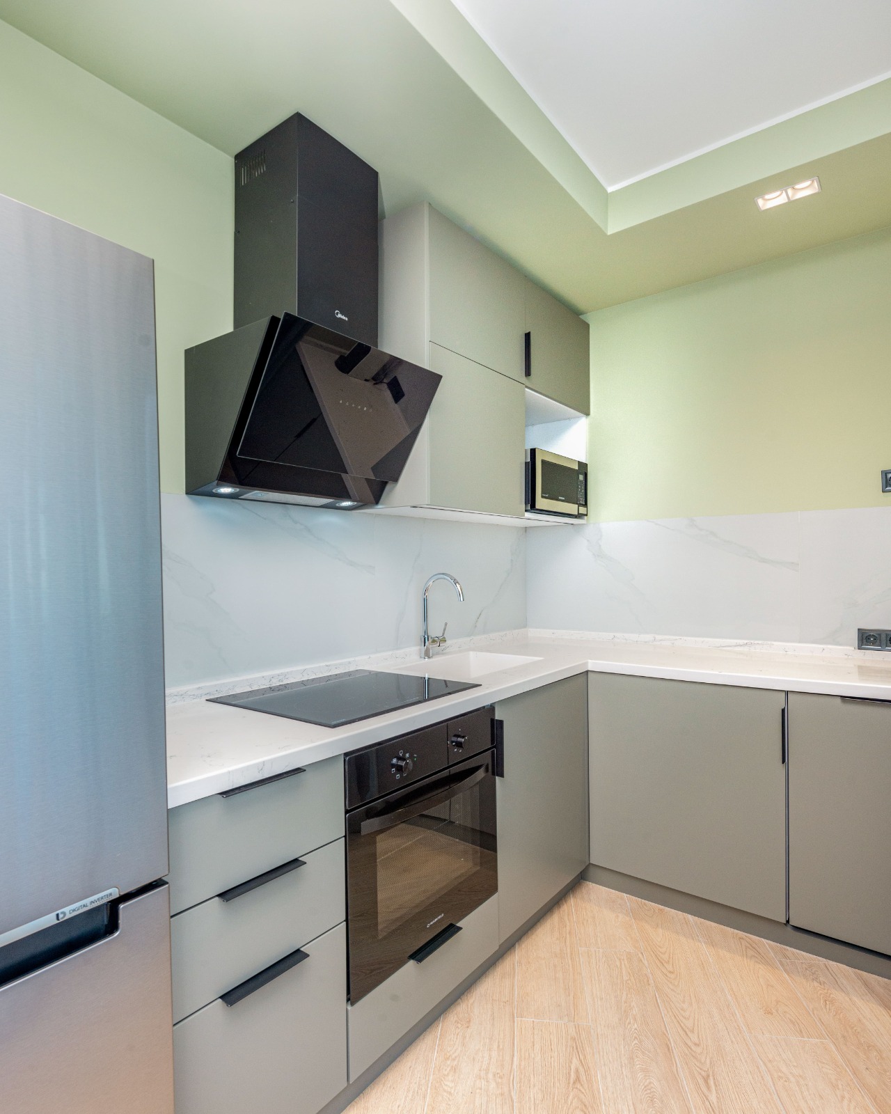 2-Room Apartment For Sale In Batumi, Tamar Mepe Ave, 14 view 19