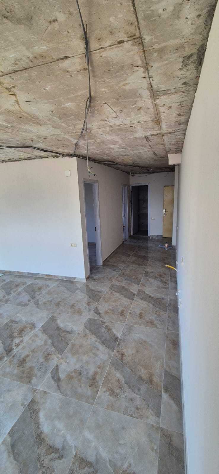 3-Room Apartment For Sale In Batumi, Tamar Mepe Ave, 1 view 8