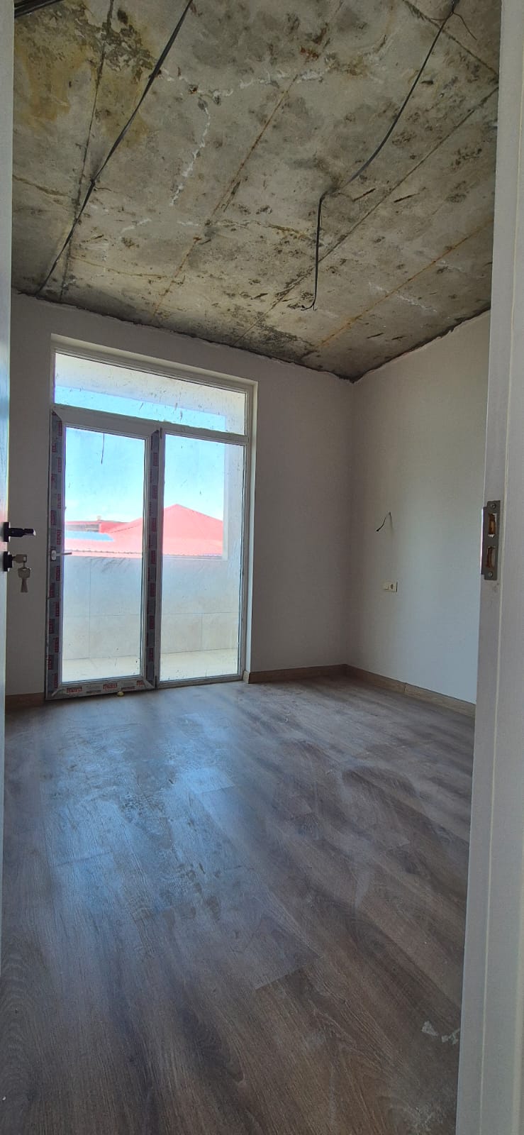 3-Room Apartment For Sale In Batumi, Tamar Mepe Ave, 1 view 10