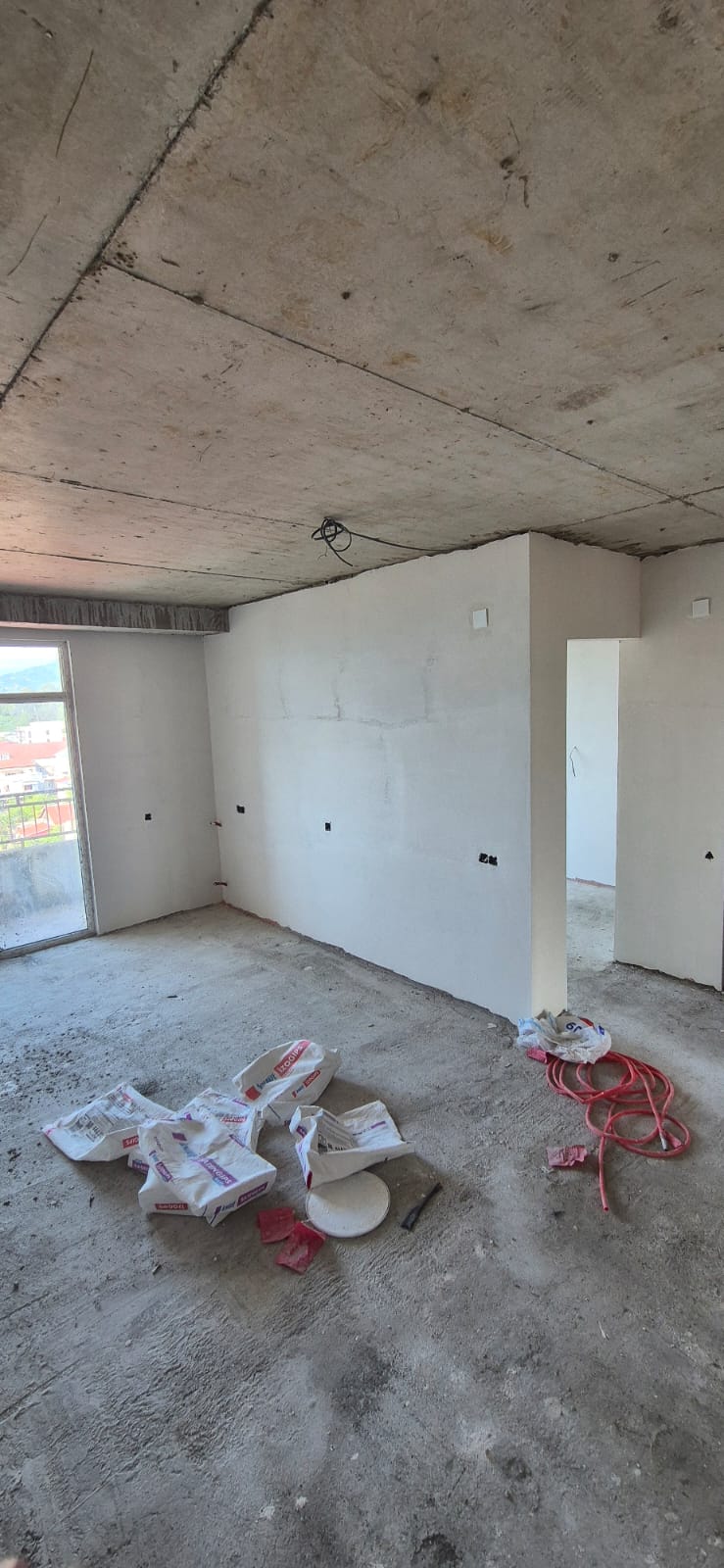 2-Room Apartment For Sale In Batumi, Tamar Mepe Ave, 1 view 5