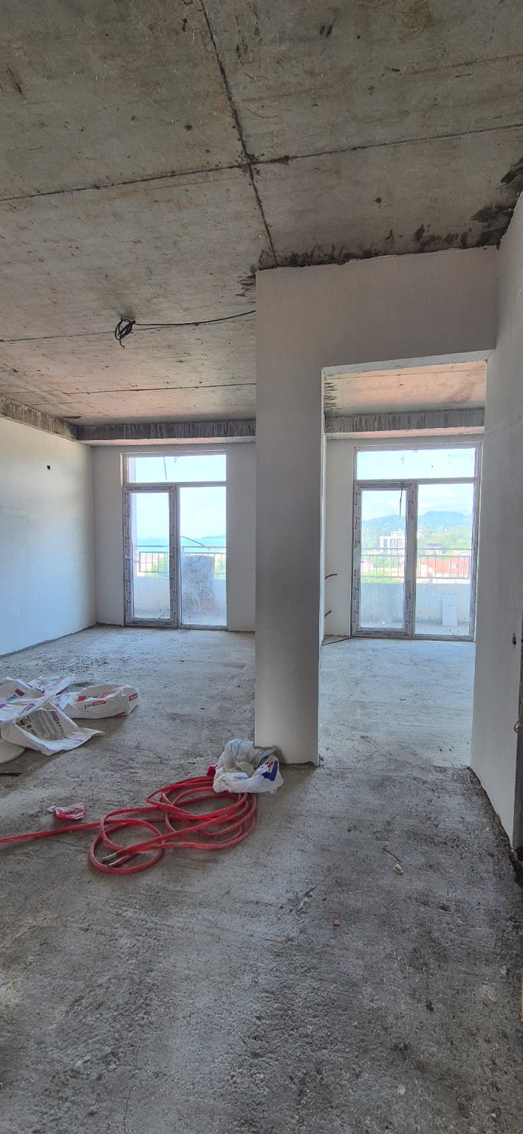 2-Room Apartment For Sale In Batumi, Tamar Mepe Ave, 1 view 4