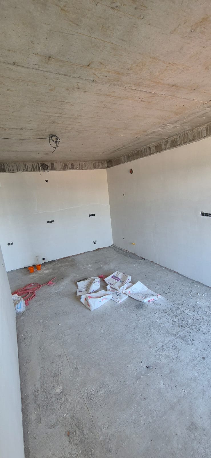 2-Room Apartment For Sale In Batumi, Tamar Mepe Ave, 1 view 7