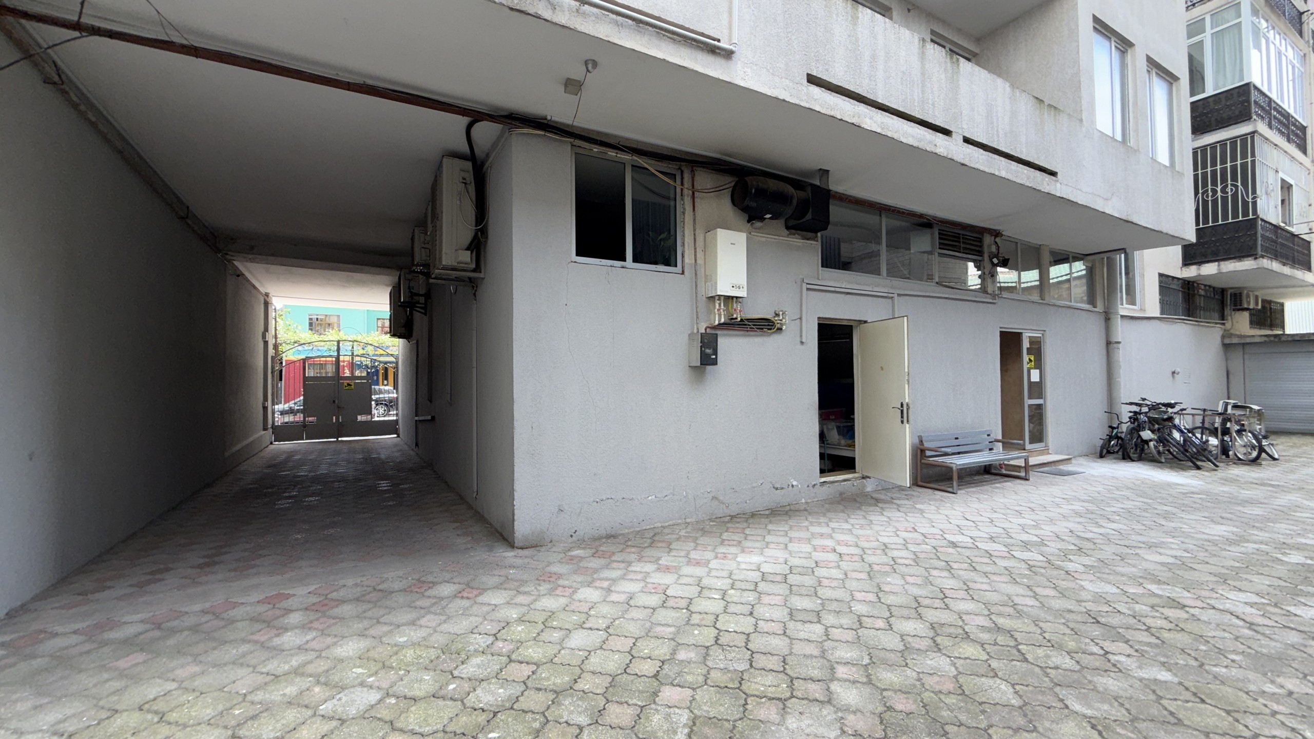 Commercial Property For Sale: 142 M² In Batumi, Grinco Gorgasali – $561,000 view 2