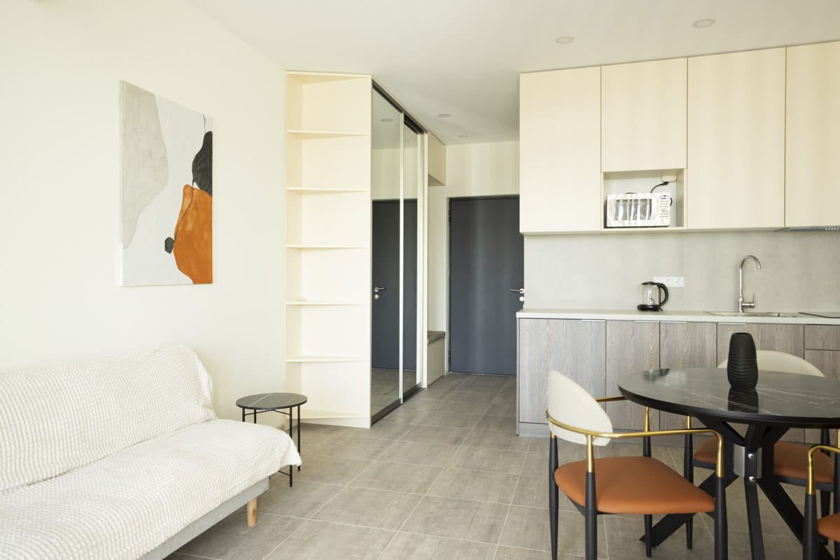 Studio Apartment For Sale view 11