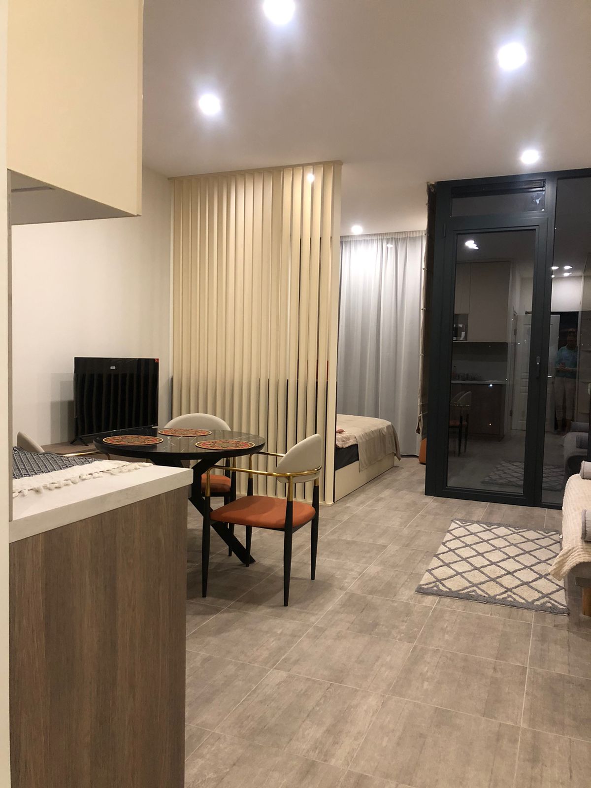 Studio Apartment For Sale view 5