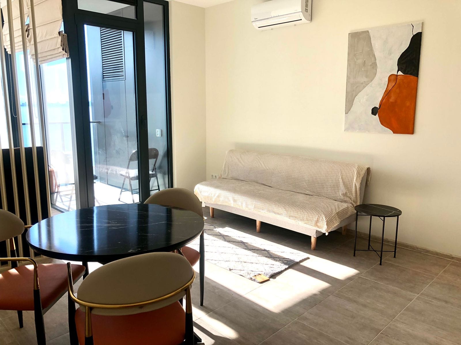 Studio Apartment For Sale view 6