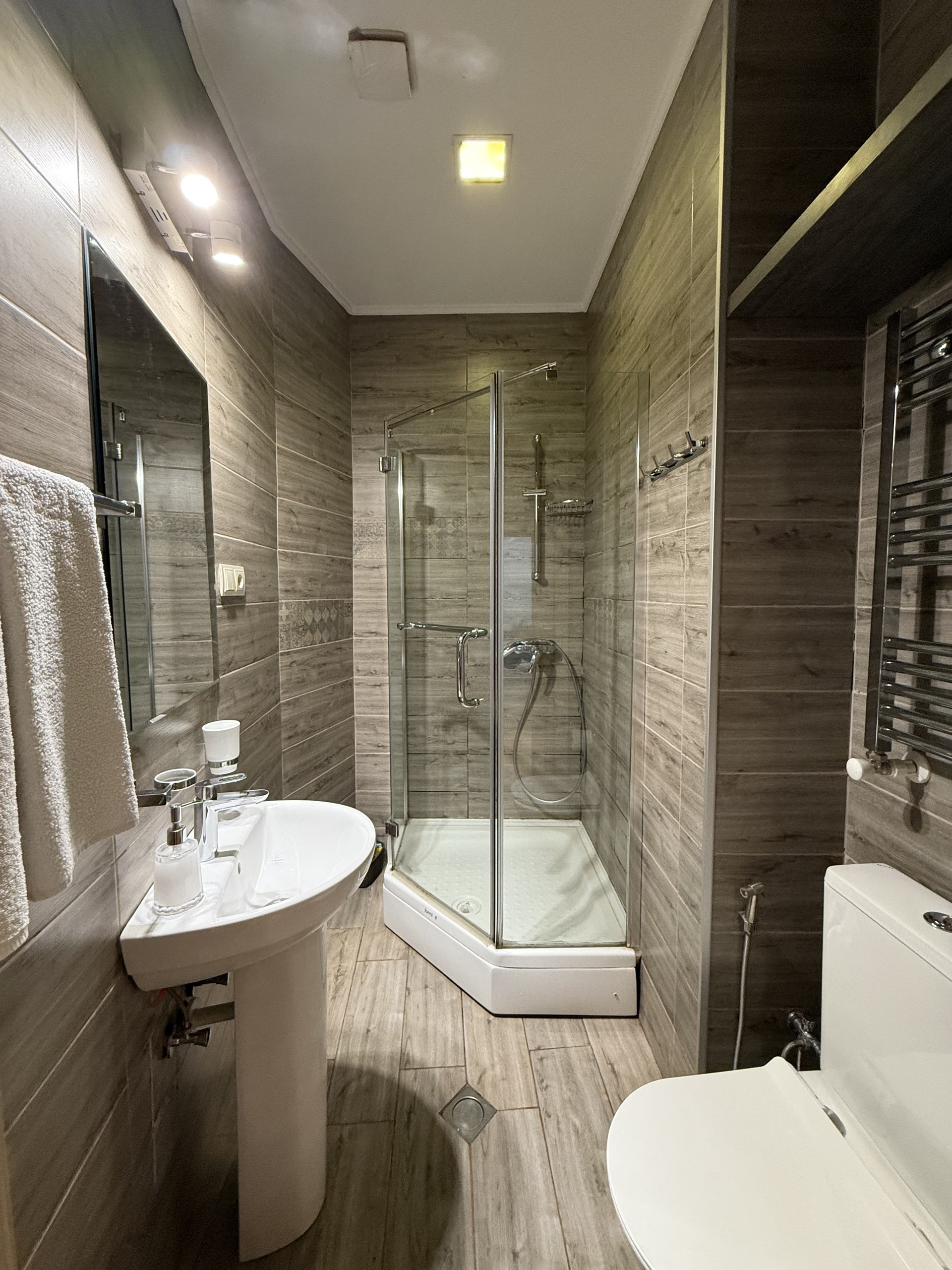 Shota Kavlashvili Lane, 9: Hotel, 72.6 M² | Korter.Ge view 5