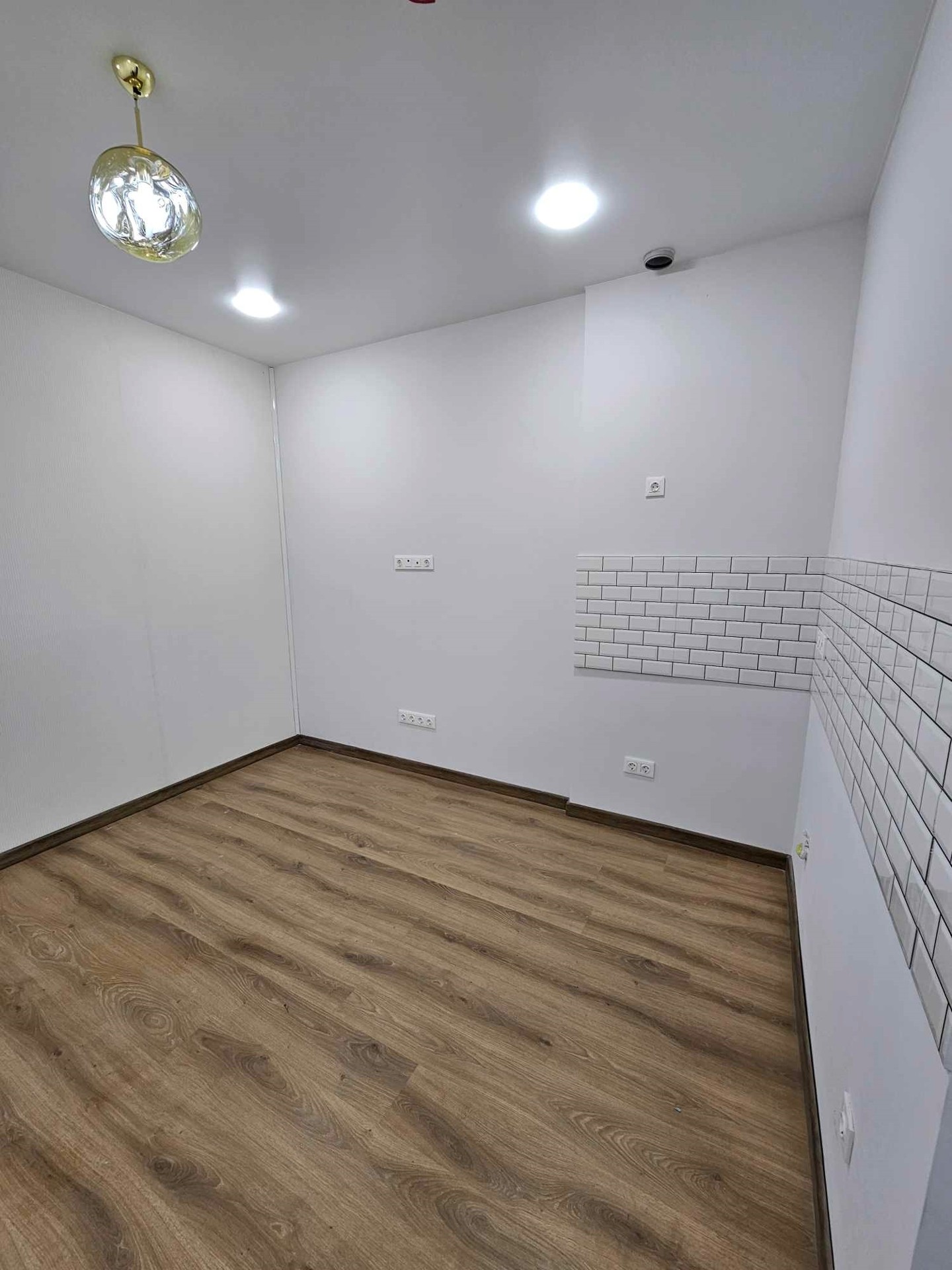 2-Room Apartment For Sale In Batumi, David Aghmashenebeli St view 8