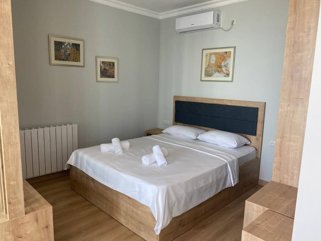 Commercial Property For Rent: 60 M² In Batumi, Tamar Mepe 3rd Lane – $2,000 view 3