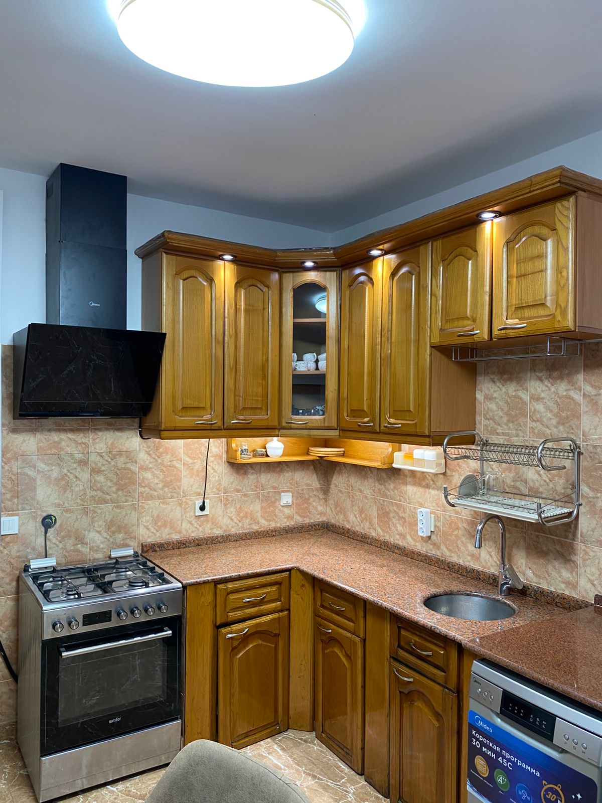 3-Room House For Rent In Batumi, Kote Marjanishvili St, 8 view 6