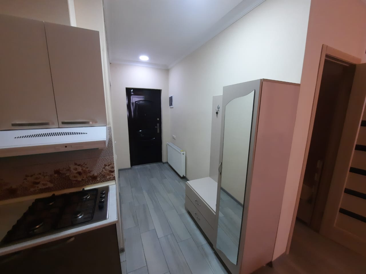 3-Room Apartment For Rent In Batumi, Luka Asatiani St, 37 view 5
