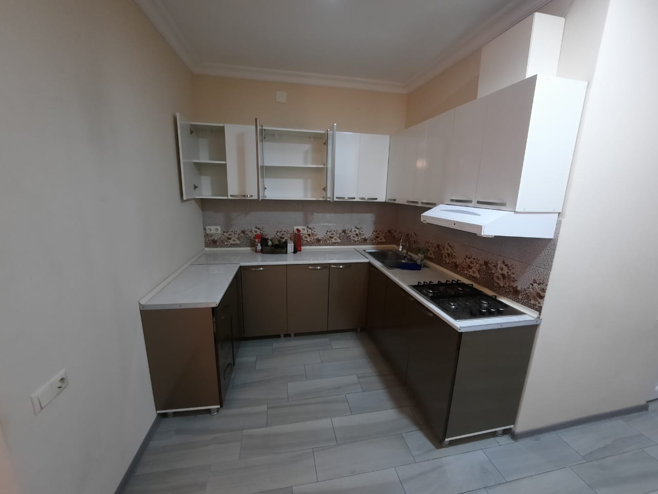 3-Room Apartment For Rent In Batumi, Luka Asatiani St, 37 view 4