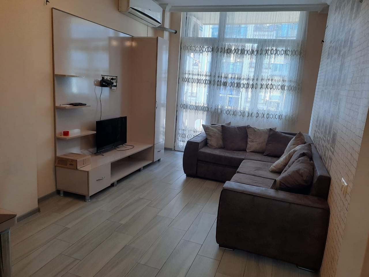 3-Room Apartment For Rent In Batumi, Luka Asatiani St, 37 view 3